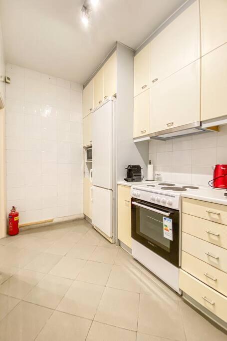 Syntagma Square, 65sqm Cozy Family * Athens